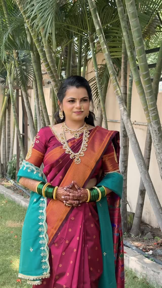 ब्राइडल + वेडिंग फोटोग्राफी